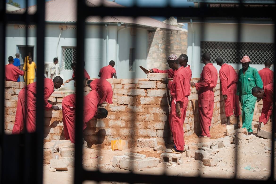 Indultan a 91 reclusos somalíes por aniversario de independencia