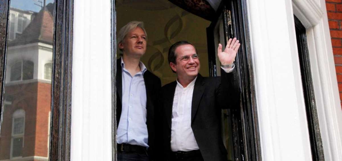 Patiño Assange