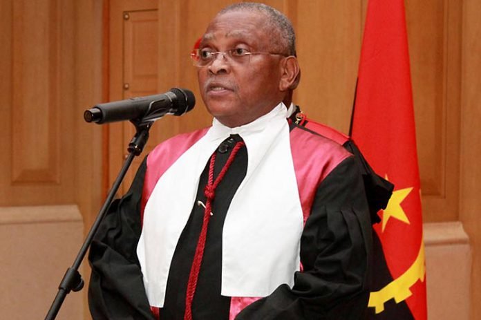 Manuel da Costa Aragao Presidente del Tribunal Constitucional de Angola