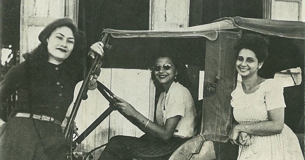 Las hermanas Mirabal fueron muertas a golpes como una medida de represión del entonces dictador Rafael Leónidas Trujillo quien quiso simular un accidente en torno a su asesinato