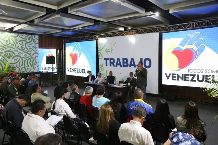 Delegaciones internacionales reafirmando su solidaridad con el Gobierno Bolivariano y el pueblo de Venezuela