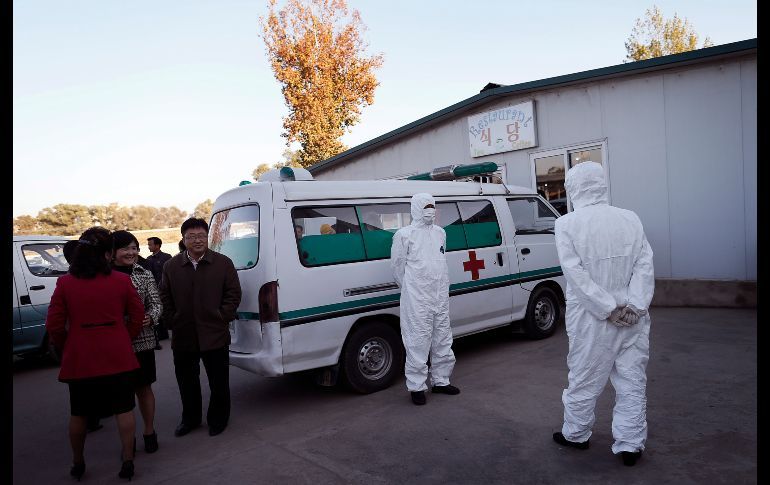 Médicos Chinos en el Congo - Vacuna contra el ébola